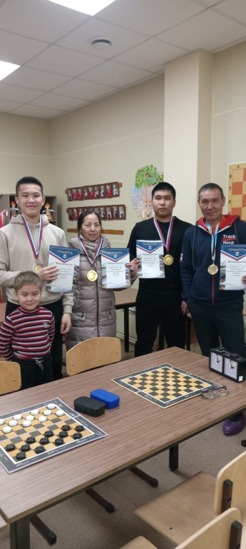 Первенство Молодежного МО по шашкам среди школьников и взрослых 