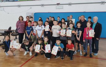Соревнования по настольному теннису среди школьников «Спортивная игра».